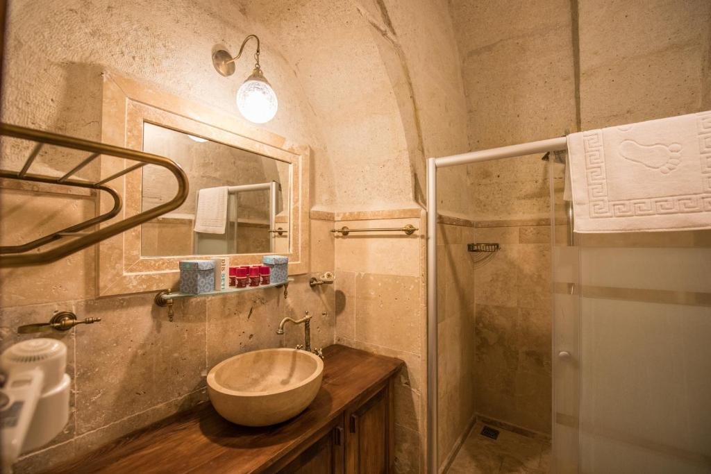 Гёреме: Charming Cave Hotel