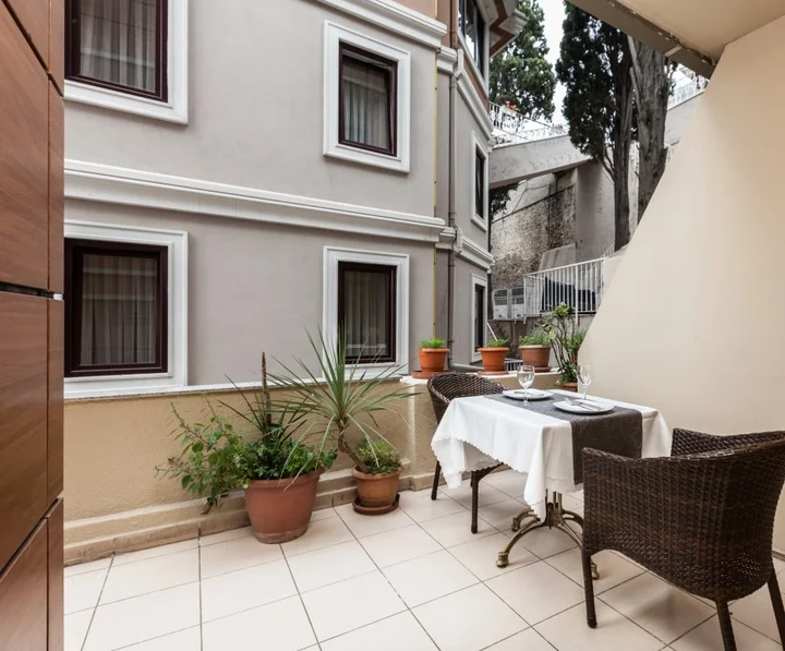 Бююкада: Büyükada Comfort Hotel