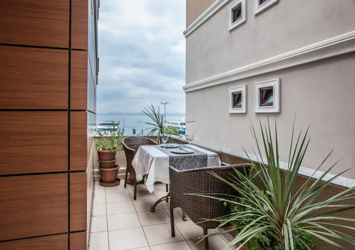 Бююкада: Büyükada Comfort Hotel