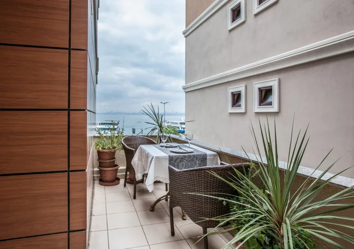 Бююкада: Büyükada Comfort Hotel