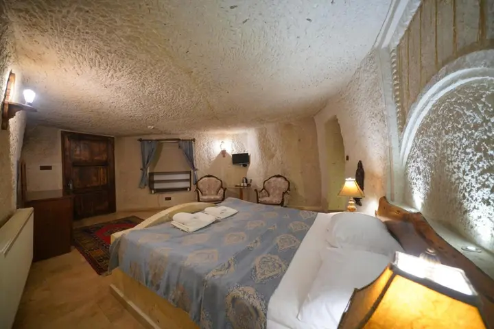 Гёреме: Lalezar Cave Hotel