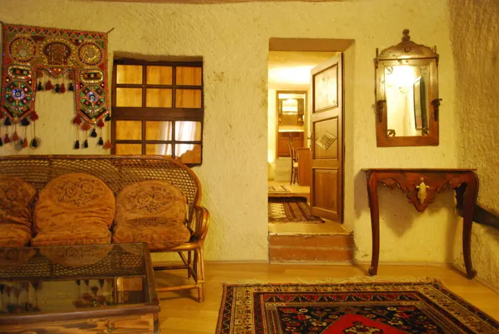 Гёреме: Lalezar Cave Hotel