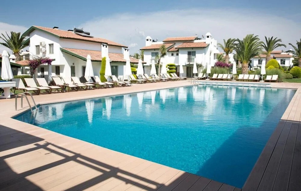 Чешме: Villa Saray
