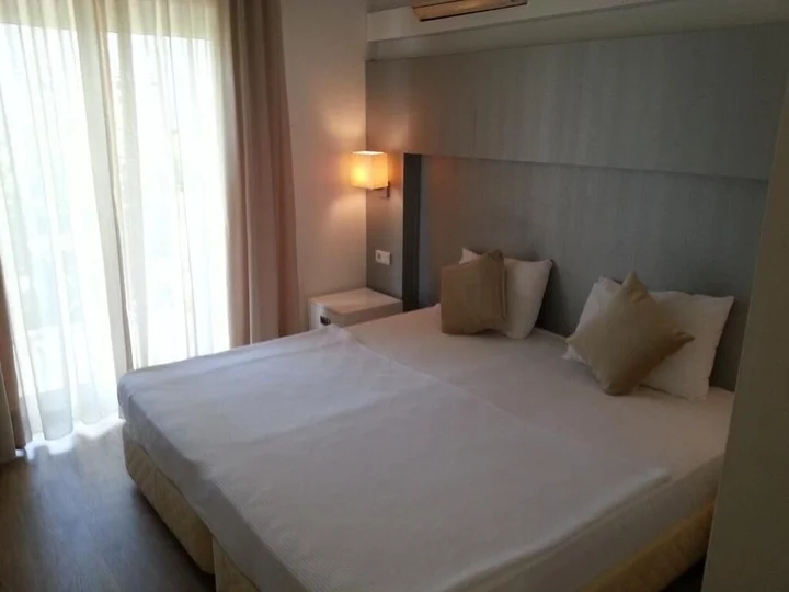 Чешме: Villa Saray