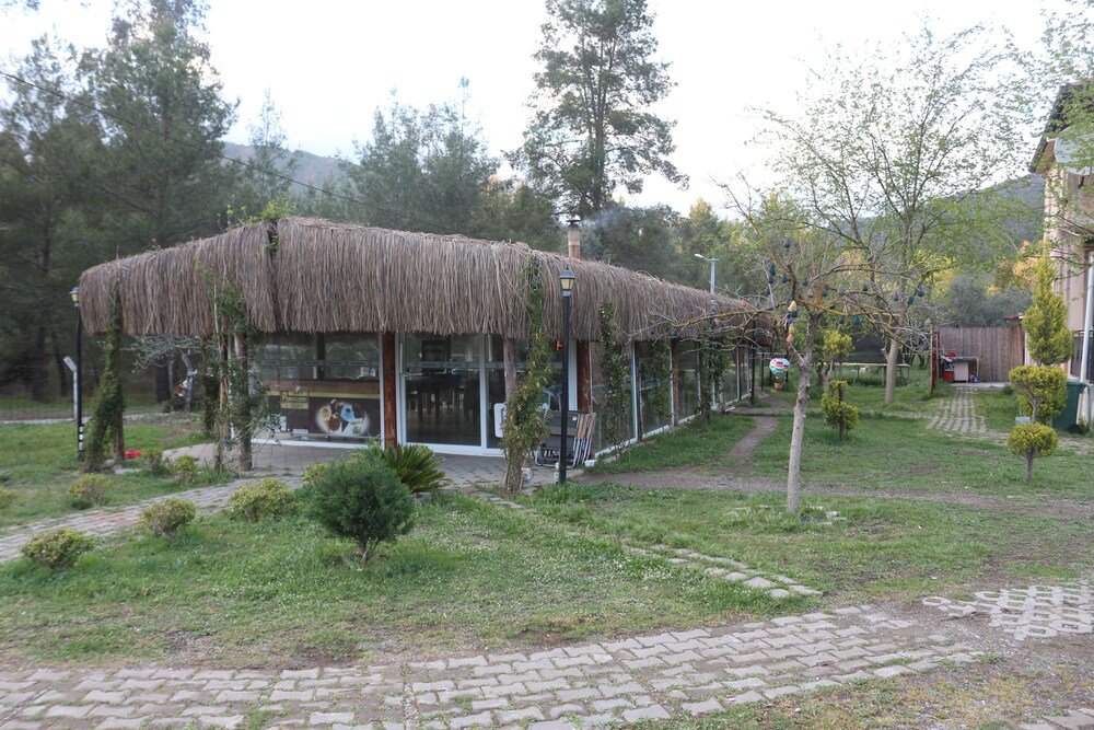 Даламан: Fark Edenler Camping&Caravan&Bungalows