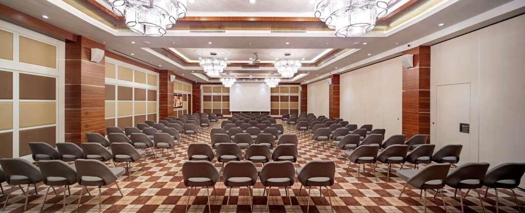 Кушадасы: Doubletree By Hilton Kusadasi - Special Class