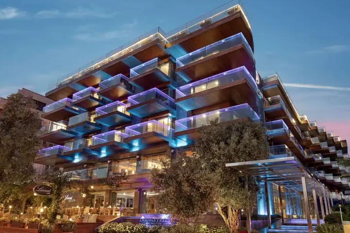 Кушадасы: Doubletree By Hilton Kusadasi - Special Class