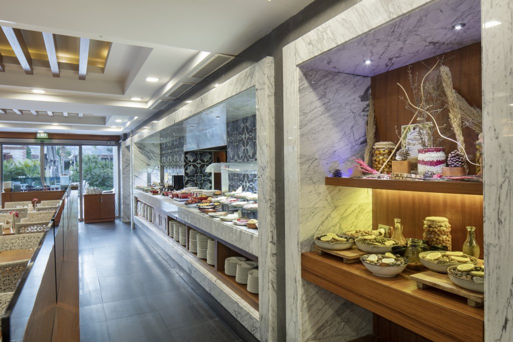 Кушадасы: Doubletree By Hilton Kusadasi - Special Class