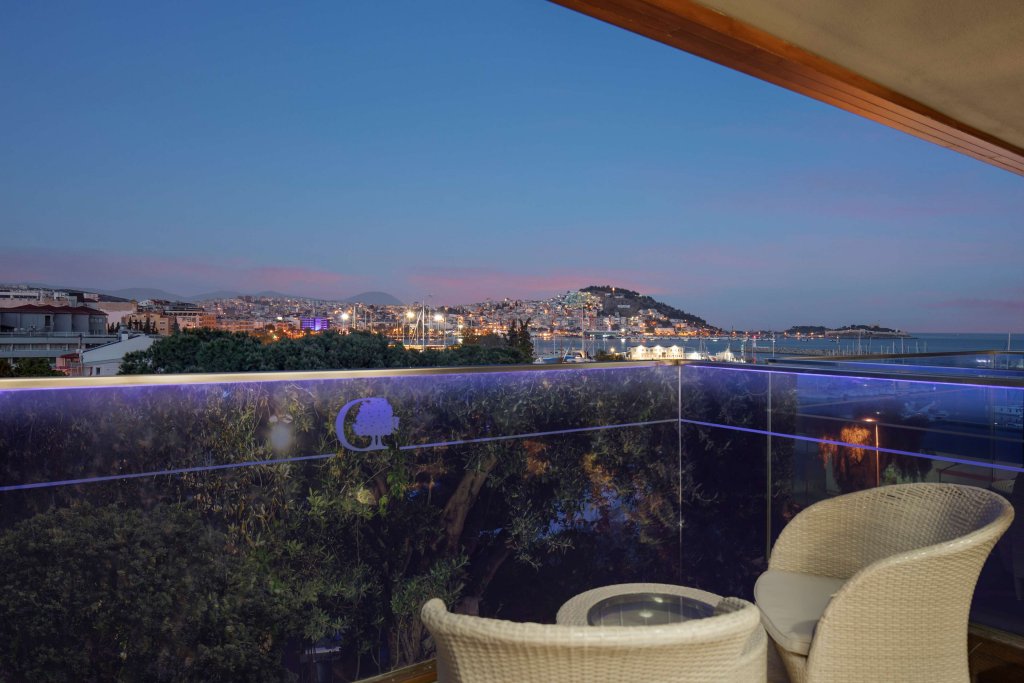 Кушадасы: Doubletree By Hilton Kusadasi - Special Class