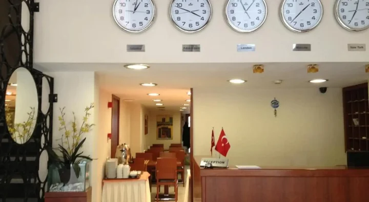 Канаккале: Hotel Peli̇t