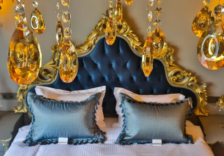 Йомра: Real King Suit Otel