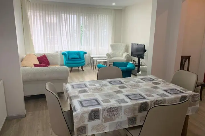 Стамбул: ?i?li Merkezde Metroya Yak?n 3+1 ?çi Yenilenmi? Daire