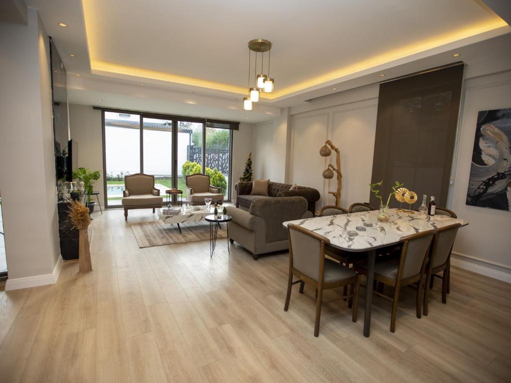 Сакарья: New Balturk Villas Sapanca
