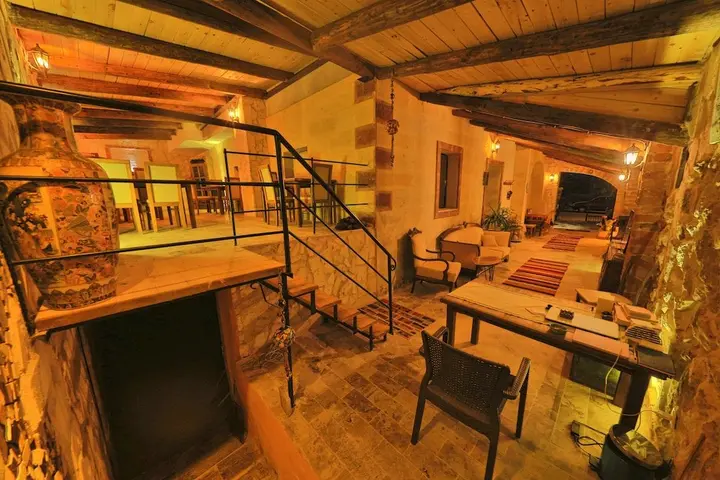 Учисар: Alphan Cappadocia