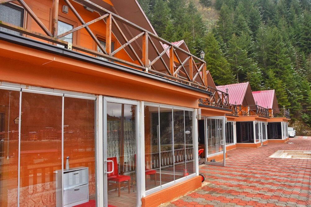 Узунгёль: Ada Bungalow Hotel