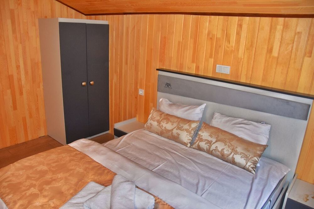 Узунгёль: Ada Bungalow Hotel