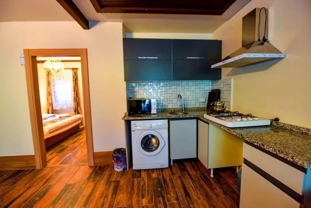 Узунгёль: Ada Bungalow Hotel