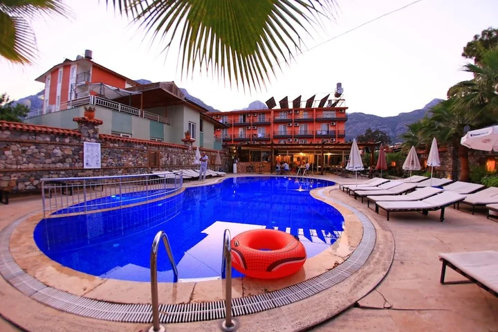 Кемер: Beldibi Beach Hotel