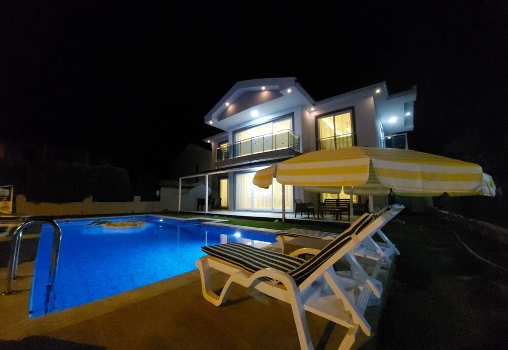 Дальян: Remarkable 4-bed Villa Anka Private Pool