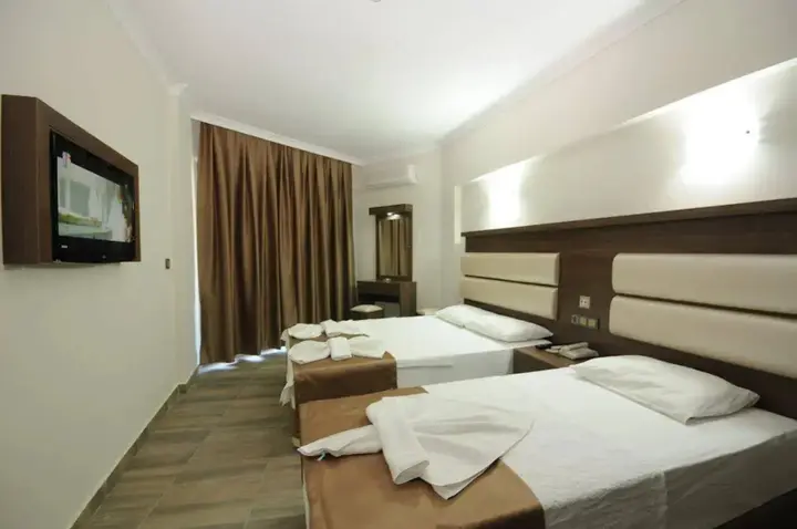 Мармарис: Adler Hotel