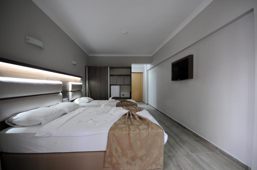 Мармарис: Adler Hotel