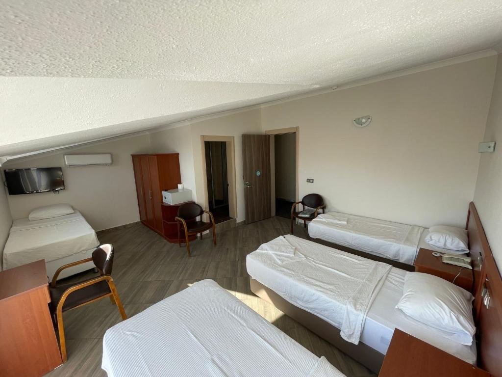 Мармарис: Adler Hotel