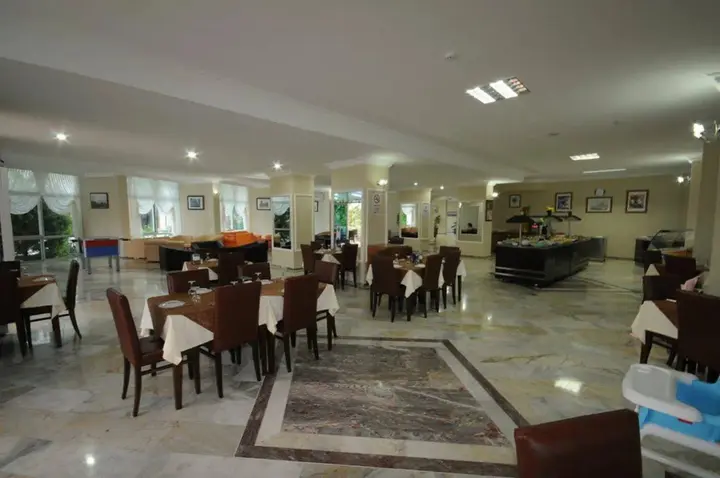 Мармарис: Adler Hotel