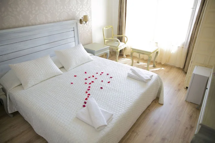 Голькой: Karianda Hotel