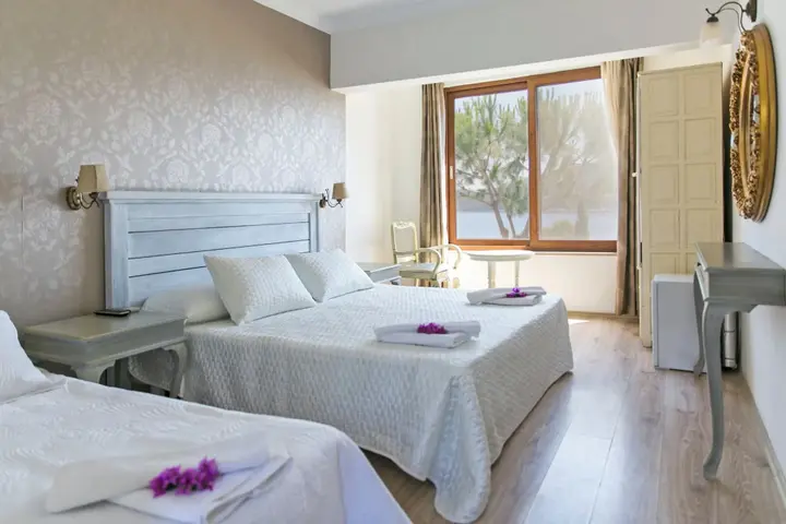 Голькой: Karianda Hotel
