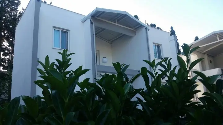 Бодрум: Отель Çamlıköşk Apart Otel