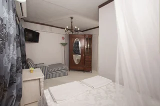 Бозджаада: Iola Hotel