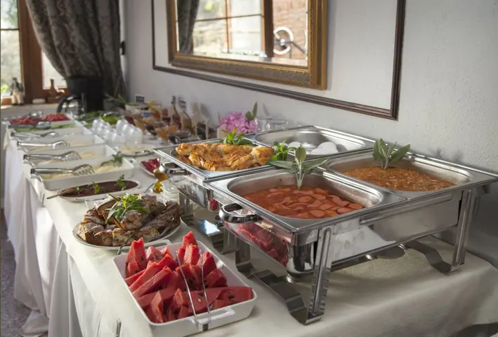 Бозджаада: Iola Hotel