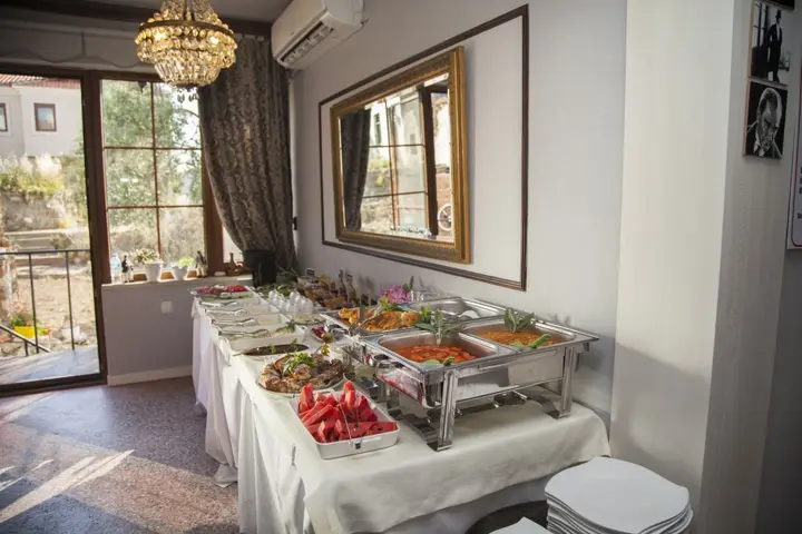 Бозджаада: Iola Hotel