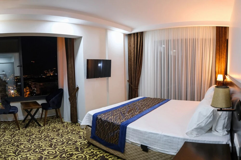 Амасья: Çınar Han Otel ve Cafe