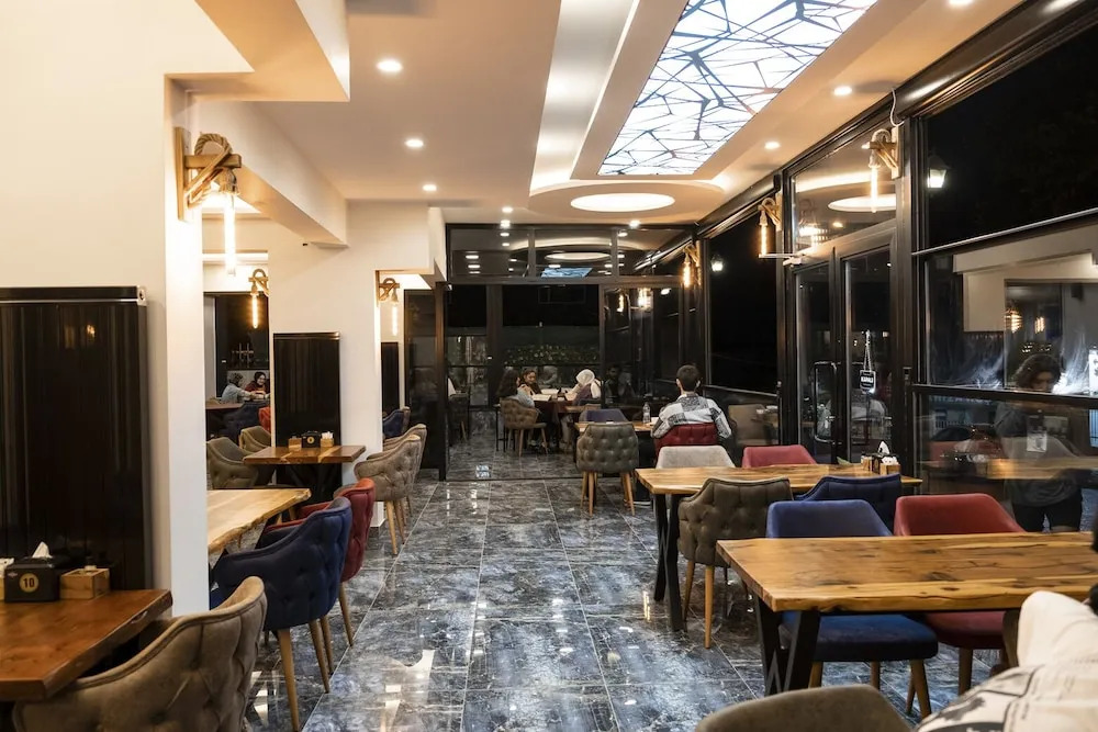 Амасья: Çınar Han Otel ve Cafe