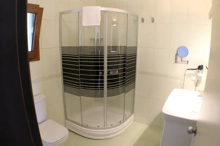 Голькой: Bella Garden Hotel