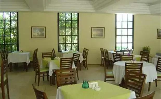 Голькой: Bella Garden Hotel