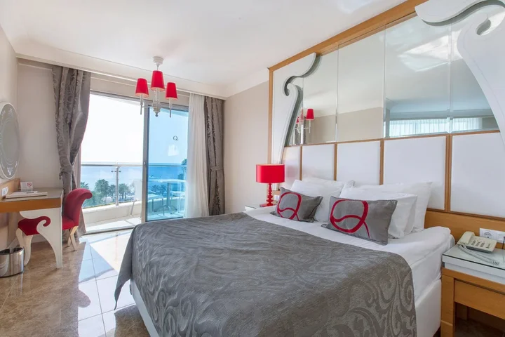 Окурджалар: Отель Q Premium Resort