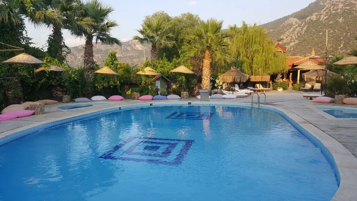 Дальян: Bahaus Resort