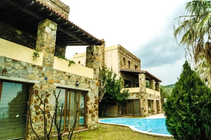 Торба: Ale Luxury Villas