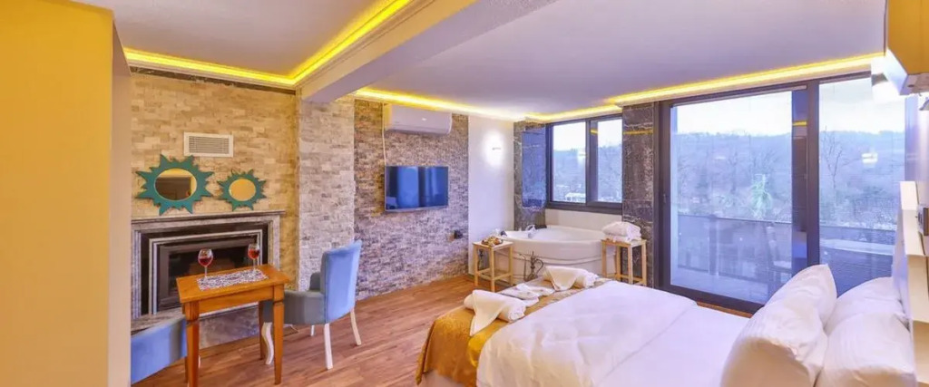 Сайл: Agva Pieria Luxury Hotel