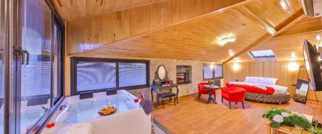 Сайл: Agva Pieria Luxury Hotel