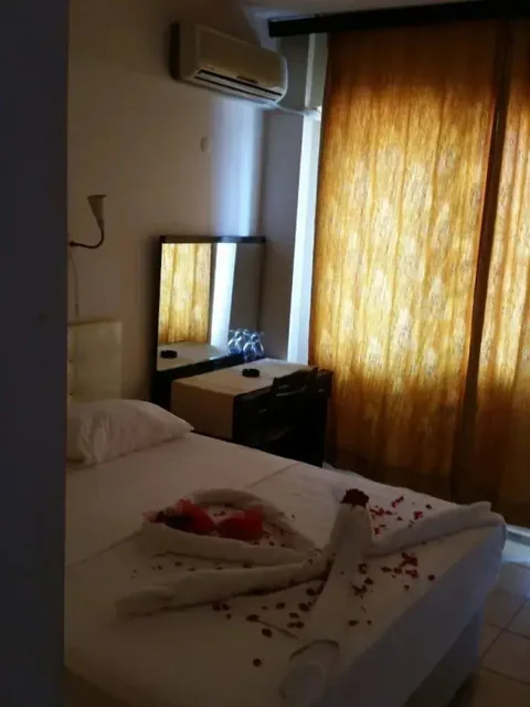 Мармарис: La Vita Beach Hotel