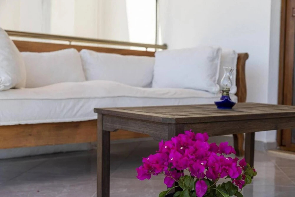 Гюндоган: 3 BR Comfy House with Peaceful View in Yalikavak