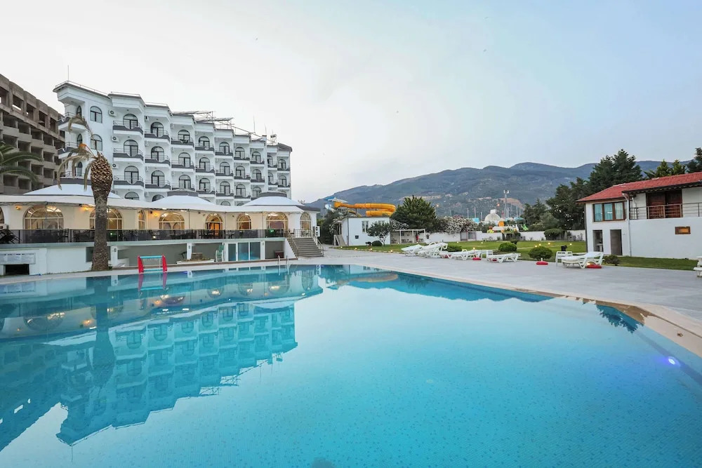 Алтынолук: Kaju Beach Hotel