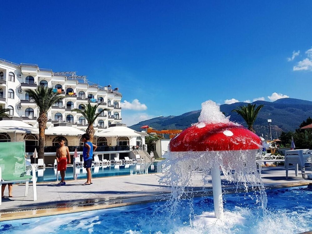 Алтынолук: Kaju Beach Hotel