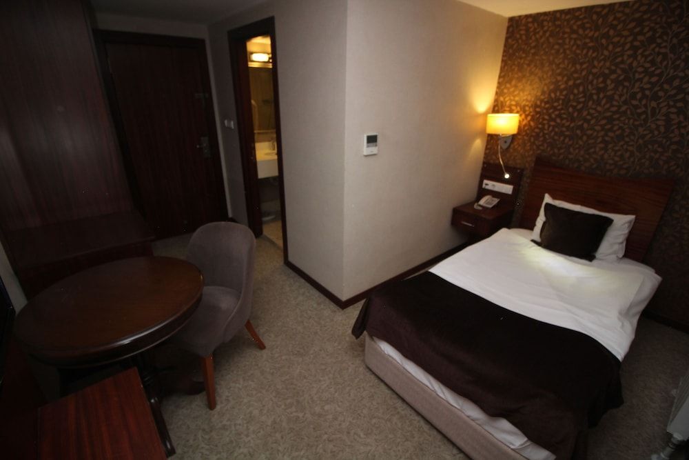 Анкара: Vali Erdogan Konuk Evi Hitit Otel