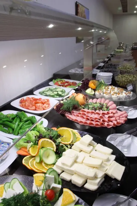 Адана: Otel Senbayrak City