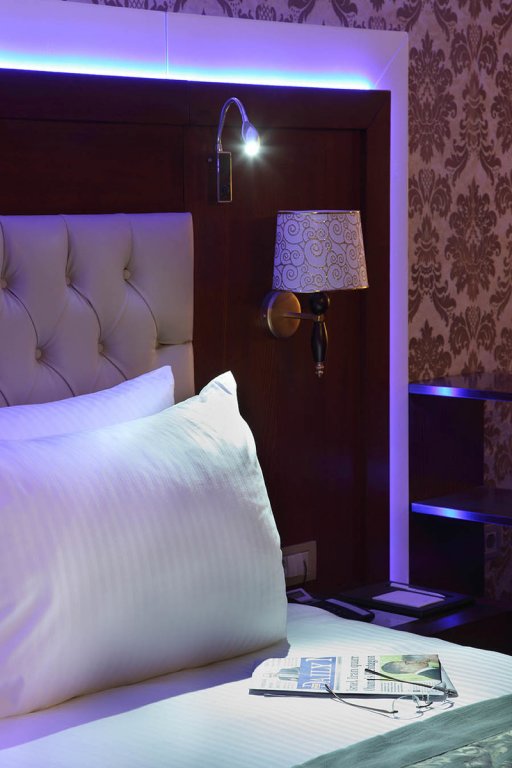 Адана: Otel Senbayrak City