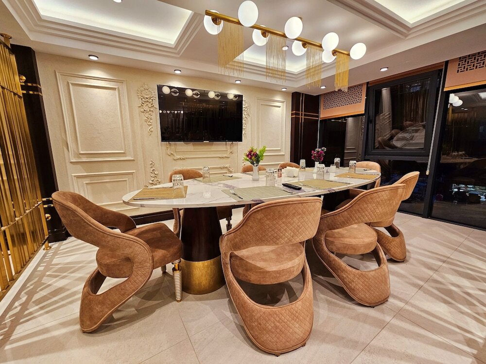 Мидьят: Asur Imperial Hotel